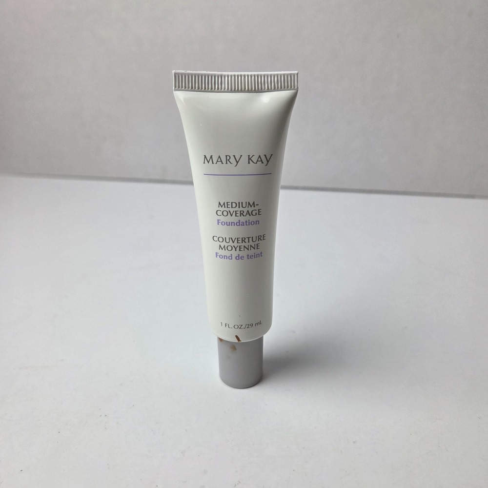 Mary Kay Medium Coverage Foundation 1 fl. oz. Beige 404 Gray Cap 356900 - NOS